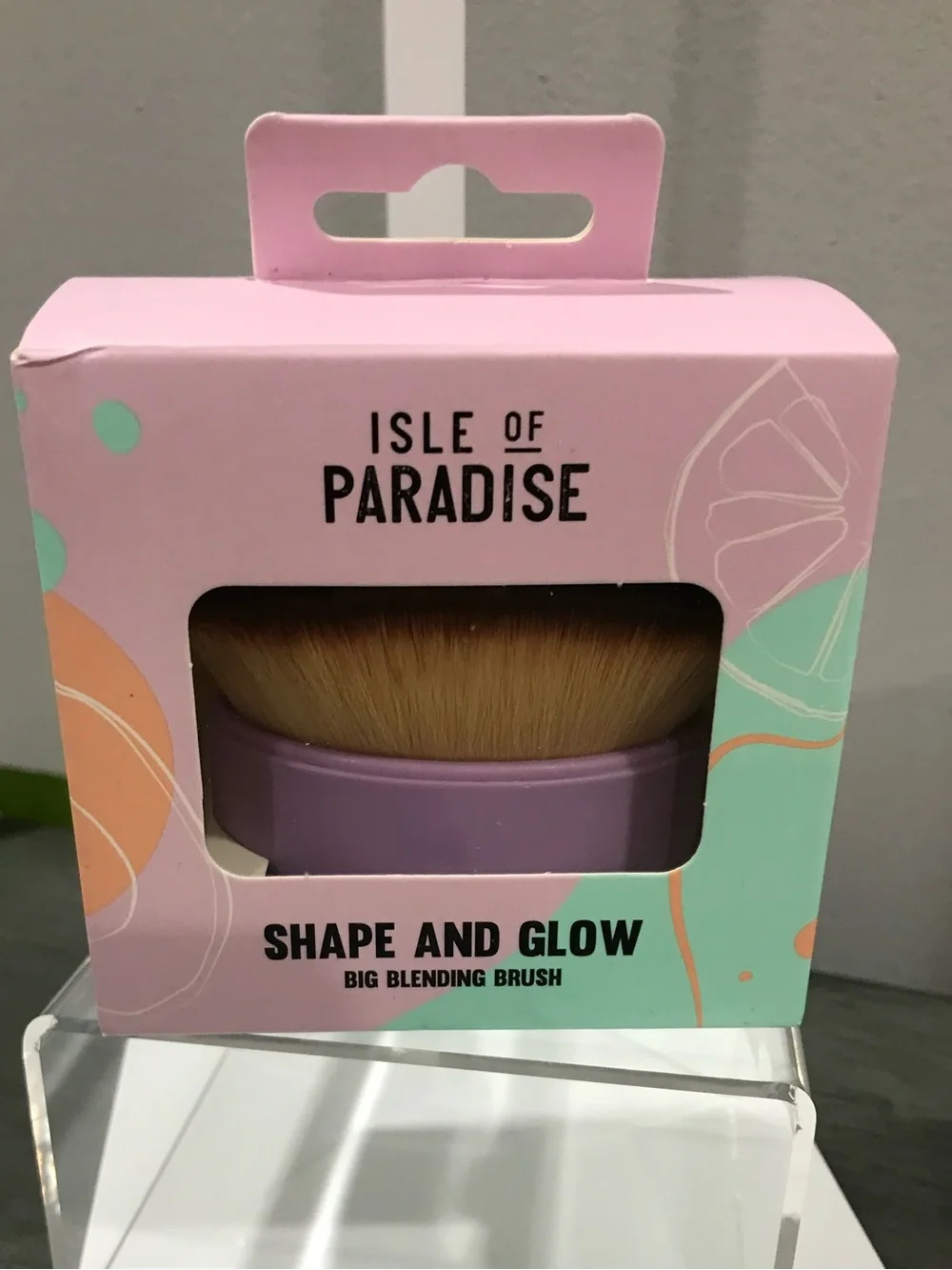 Isle of Paradise Shape & Glow Big Blending Brush